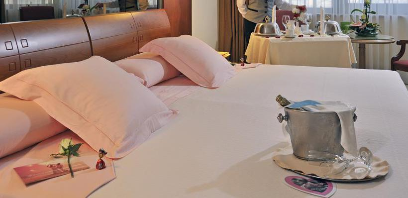 COMBINADO - Meliá Cohiba 5 + Melia las Americas 5 3