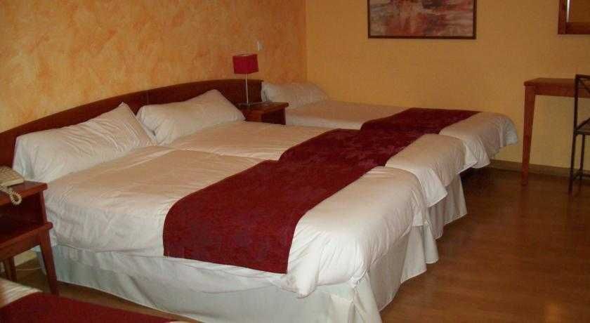 RESTAURANTE PUERTA DEL ALCAZAR 2