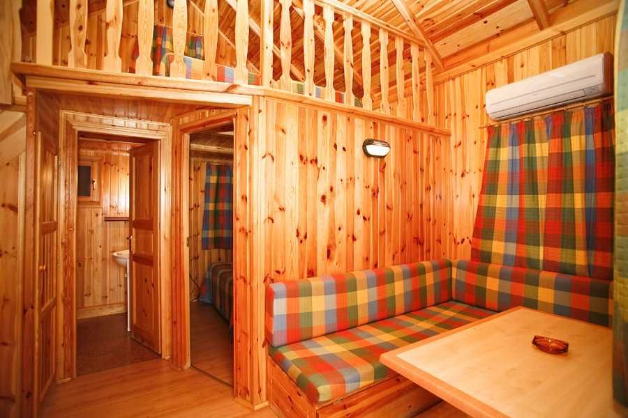 BUNGALOWS CAMPING REGIO 2 BUNGALOWS CAMPING REGIO 2
