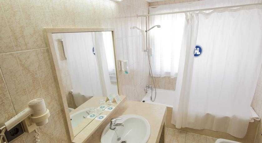 Torreluz Centro Hotel 3 Torreluz Centro Hotel 3