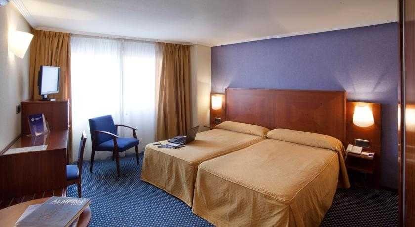 Torreluz Centro Hotel 2 Torreluz Centro Hotel 2