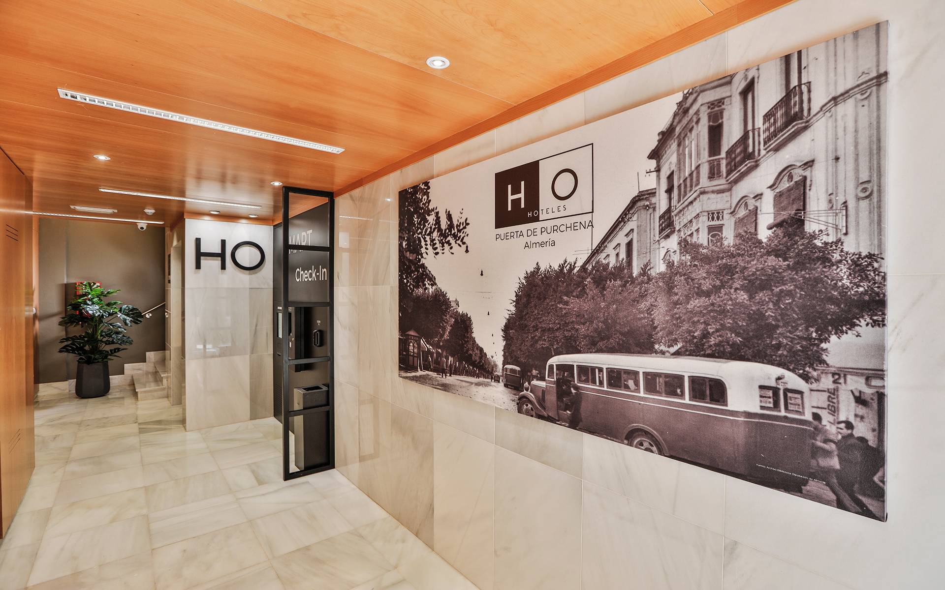 Apartamentos HO Puerta de Purchena 2