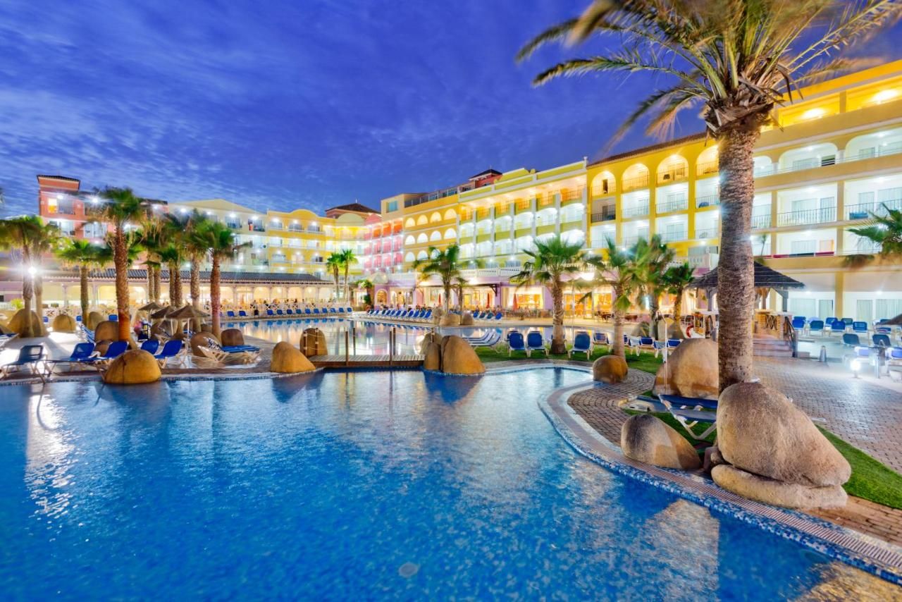 Mediterraneo Bay Hotel & Resort 2 Mediterraneo Bay Hotel & Resort 2