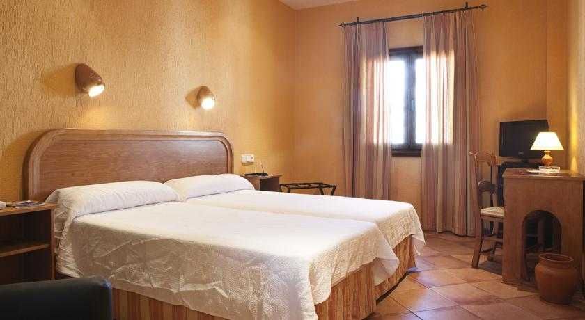 Los Cantaros 2 Los Cantaros 2