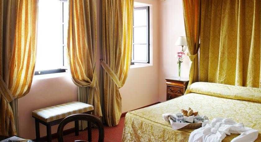 Monasterio San Miguel 4 estrelas em El Puerto de Santa María