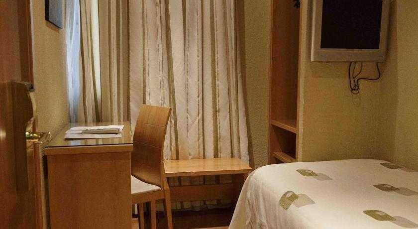 Hotel Serrano 3 Hotel Serrano 3