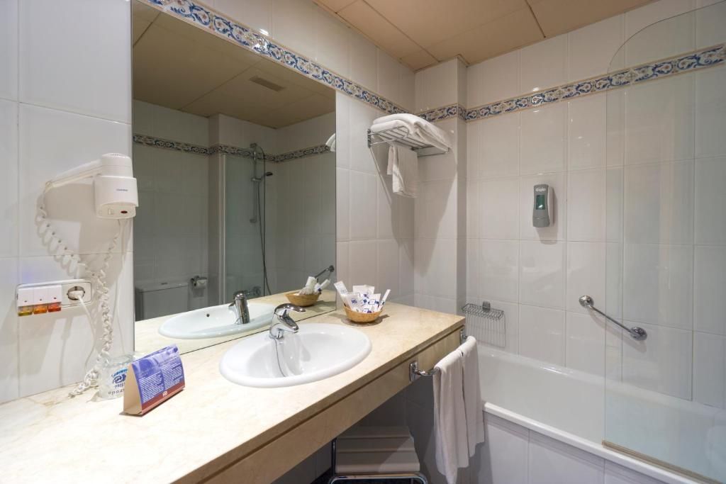 MS Fuente Las Piedras 1 MS Fuente Las Piedras 1