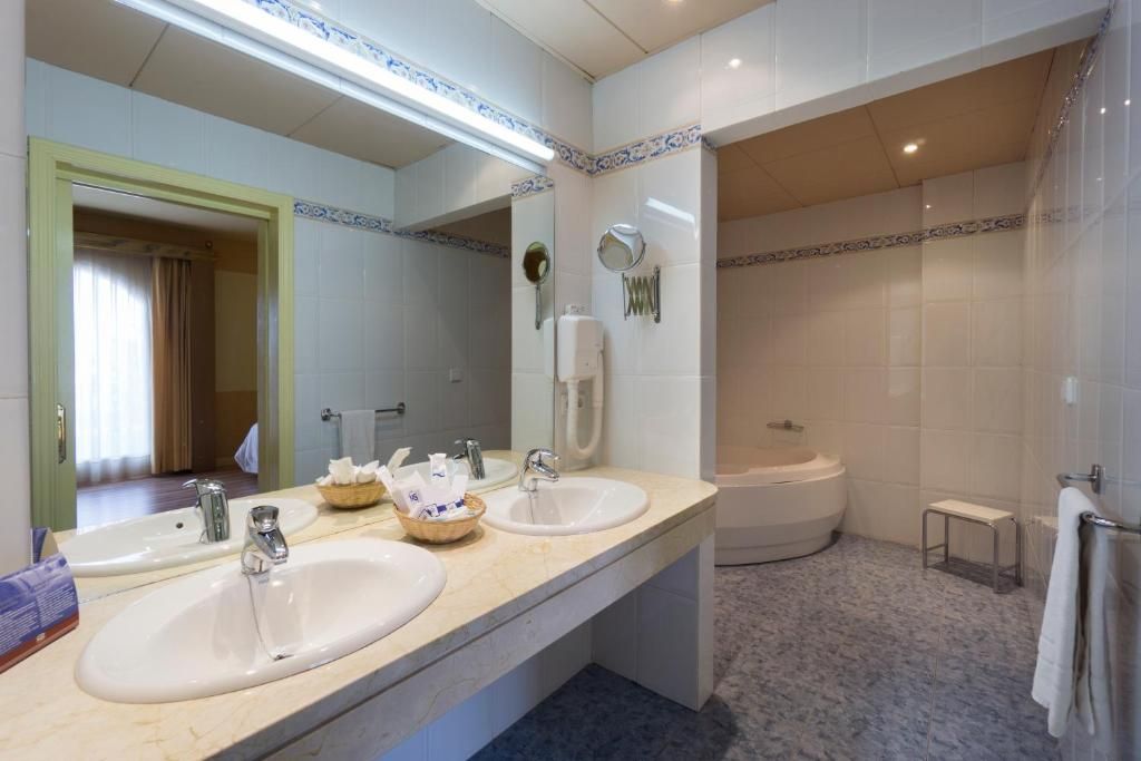 MS Fuente Las Piedras 2 MS Fuente Las Piedras 2