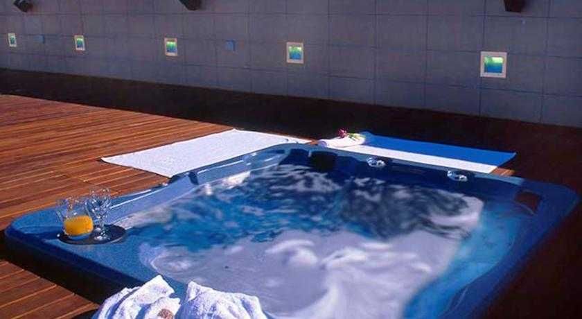 Andalucia Center 3 Andalucia Center 3