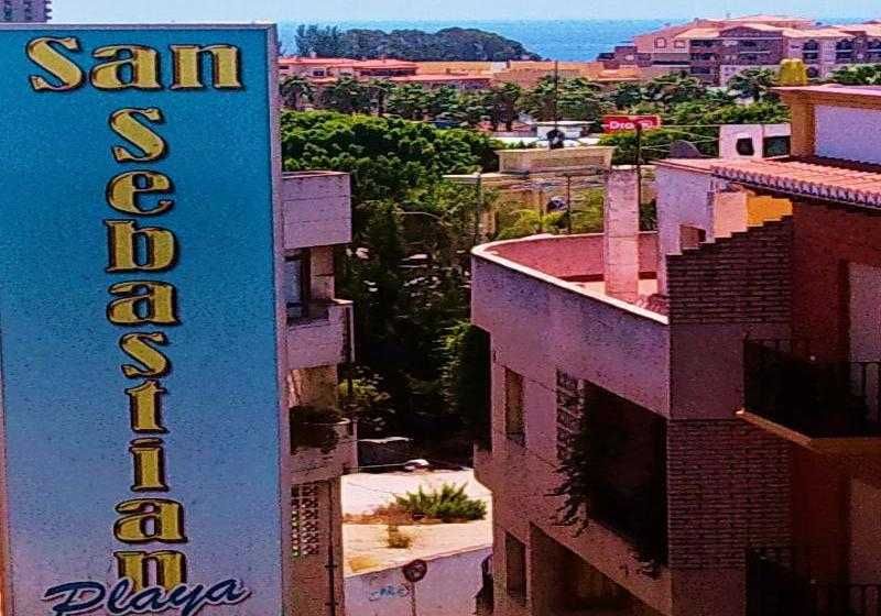 Hostal San Sebastián Almuñécar 2 estrellas en Almuñécar