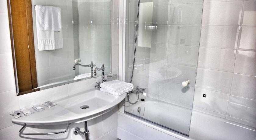 Hotel Balneario de Zujar 2