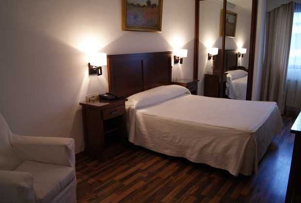 Hotel Mulhacen 2 estrelas em Guadix