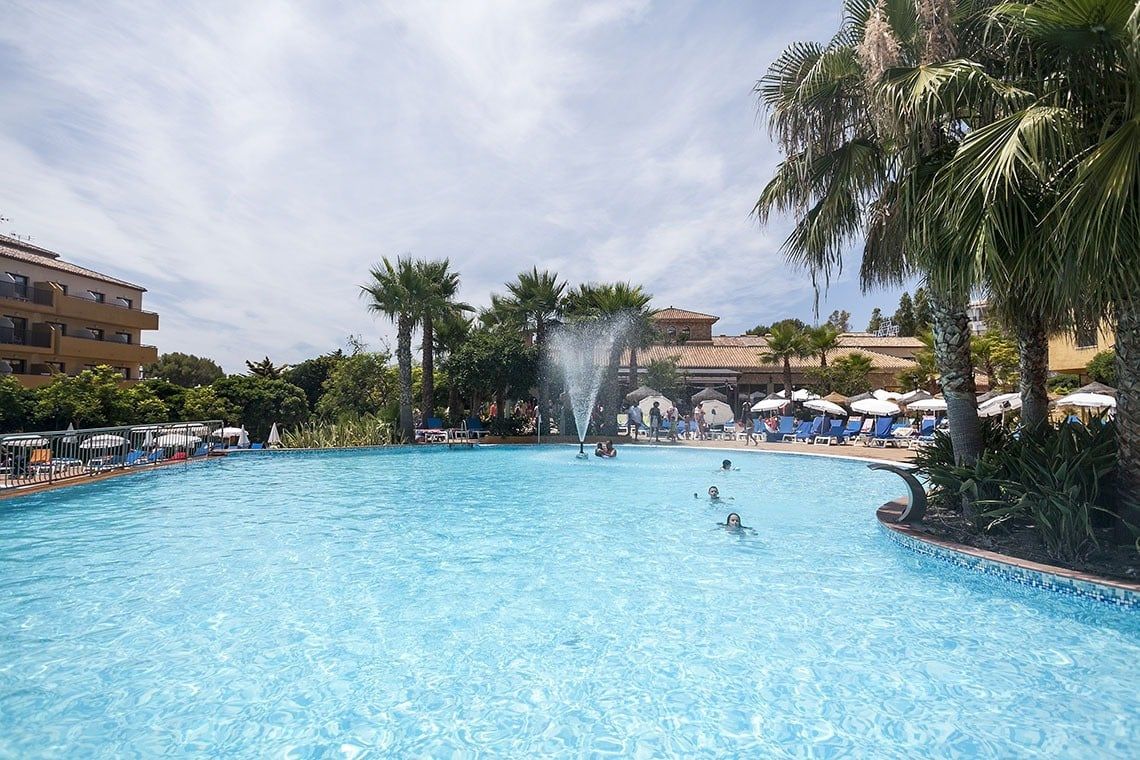 Hotel y Apartamentos Best Alcazar 2