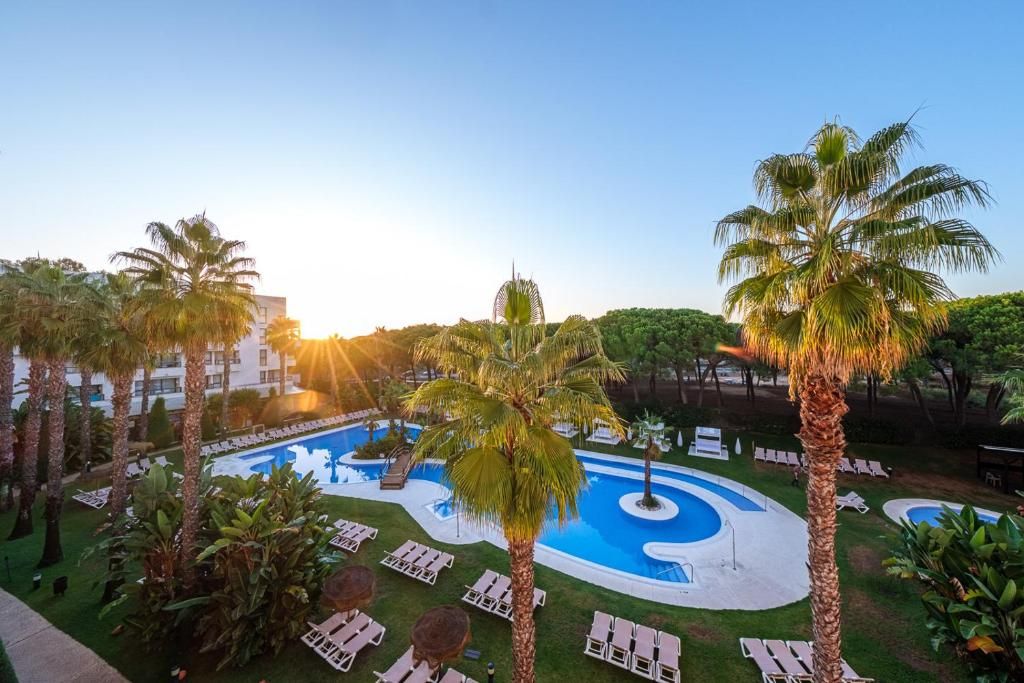 🏖️ ISLA CRISTINA CON MEDIA PENSIÓN 🌅 Hotel 4★ frente al mar en la Costa de la Luz 🌛 Estancias desde 2 noches ¡Ideal para familiase! 🏖️ ISLA CRISTINA CON MEDIA PENSIÓN 🌅 Hotel 4★ frente al mar en la Costa de la Luz 🌛 Estancias desde 2 noches ¡Ideal para familiase!