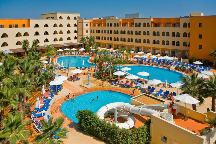 🏝️ Hotel 4* aproveite as vistas para o mar e passeie junto à praia | Isla Canela