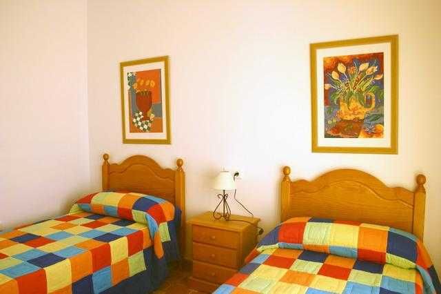 Castillo De Zalia Conjunto Rural 3