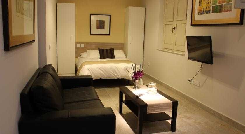 Urban Málaga Apartments 2