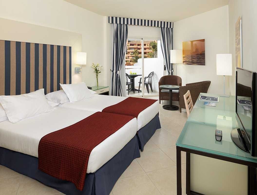 H10 Estepona Palace 2 H10 Estepona Palace 2