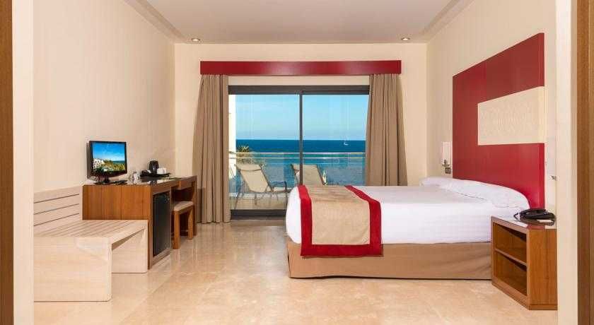 Estepona Hotel Spa Resort 2