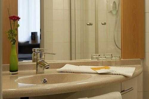 Hotel Ibis Malaga Aeropuerto Avenida Velazquez 2