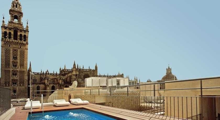 Eme Catedral Hotel 1