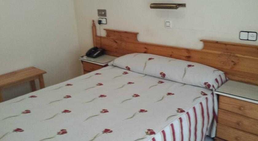 Hotel Torre De Los Guzmanes 2 Hotel Torre De Los Guzmanes 2