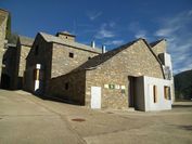 Albergue Apartamentos Isin