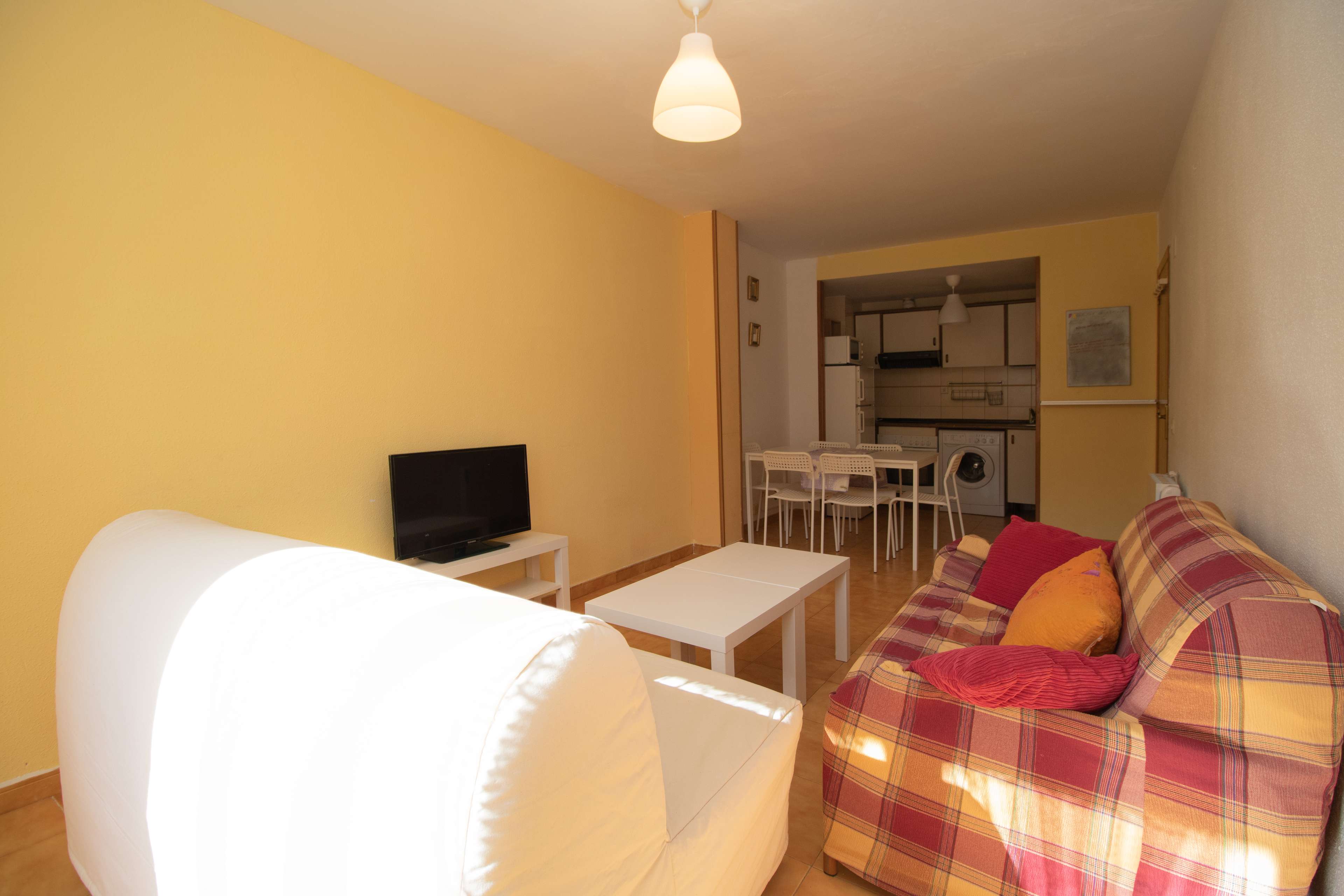 Apartamentos Cueva de Las Güixas Villanúa 3000 3