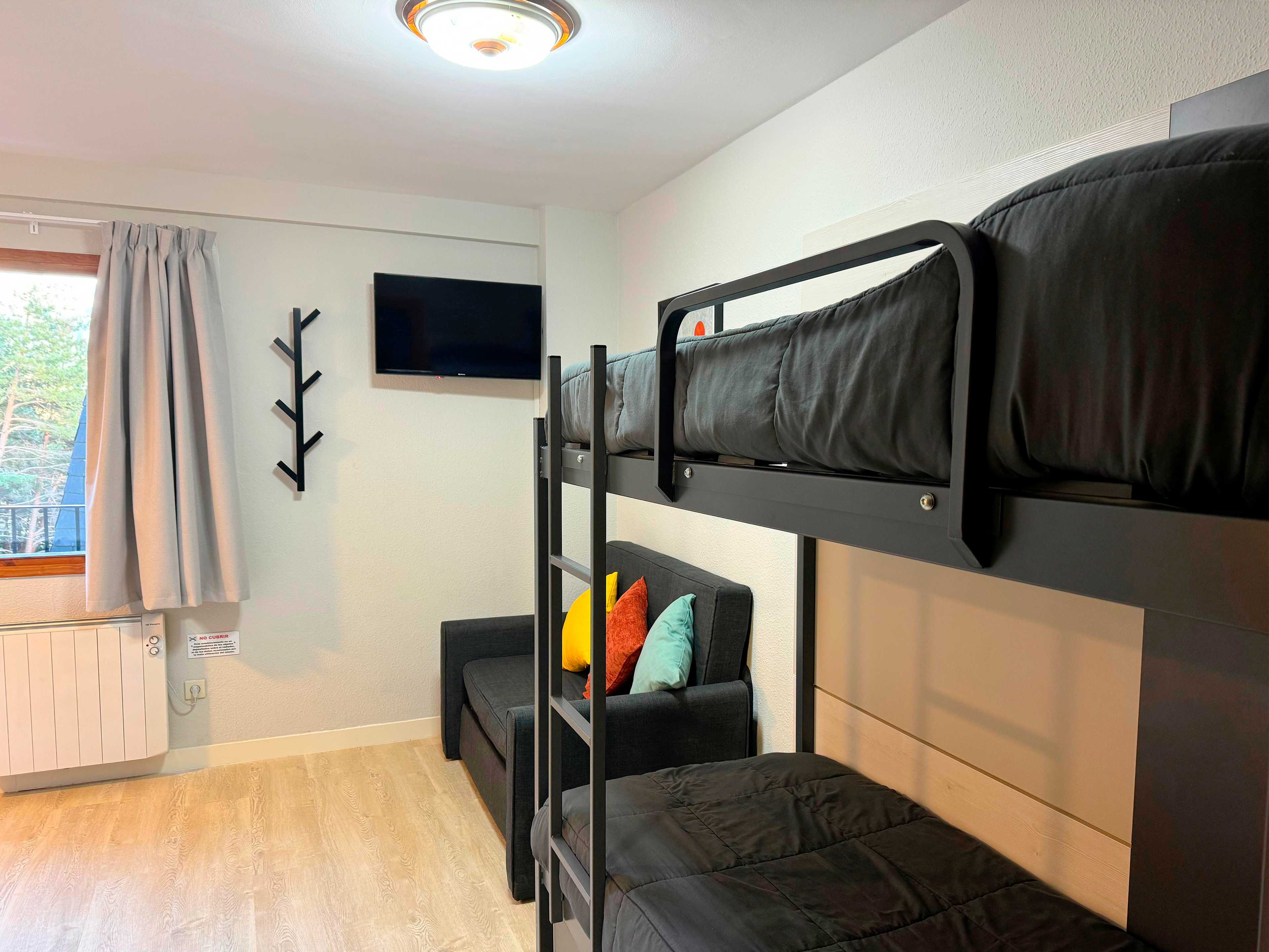 Apartamentos Midi 3000 3