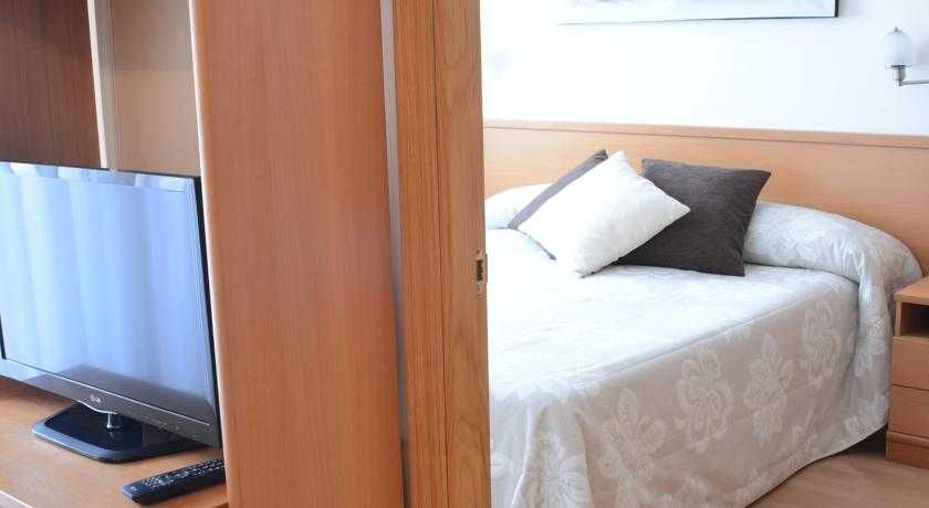 Aparthotel Suites Huesca 2