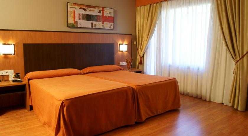 Hotel SNÖ Edelweiss - Cerler 1 Hotel SNÖ Edelweiss - Cerler 1