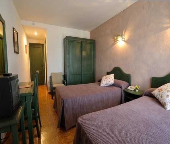 Hotel Sabiñanigo Camp & Hotel 3