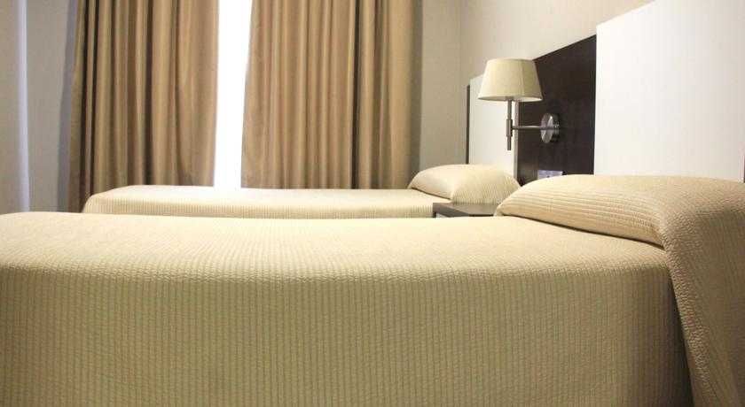 Jacetania Spa & aparthotel 3 Jacetania Spa & aparthotel 3