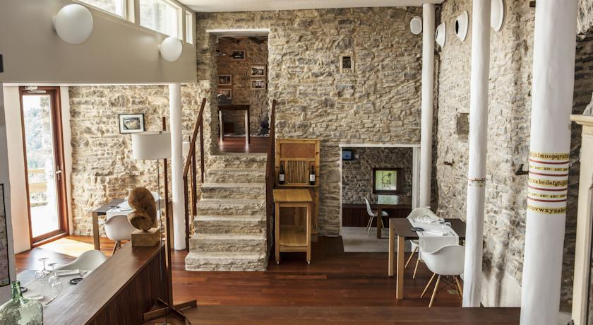 La Demba Art-Hotel 3 La Demba Art-Hotel 3