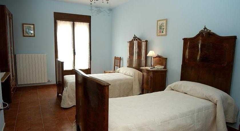 Hostal Masía del Cura 2