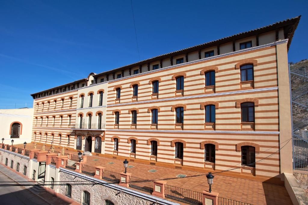 Hotel Parque Balneario Termas Pallares 3 estrellas en Alhama de Aragón