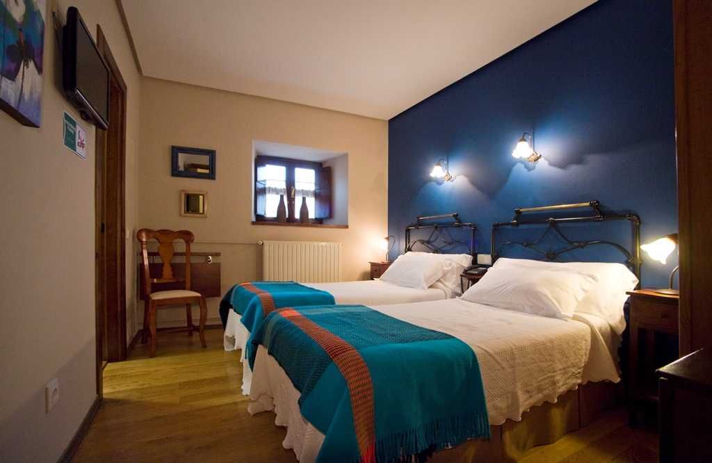 Castillo Valdes Salas 3