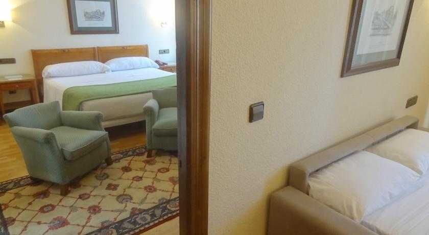 Hernan Cortes 2 Hernan Cortes 2