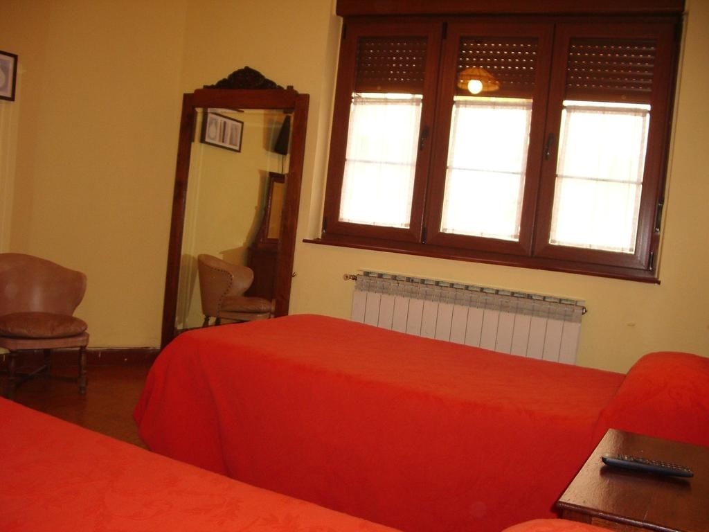 Hospedaje Senda del Huerna 3