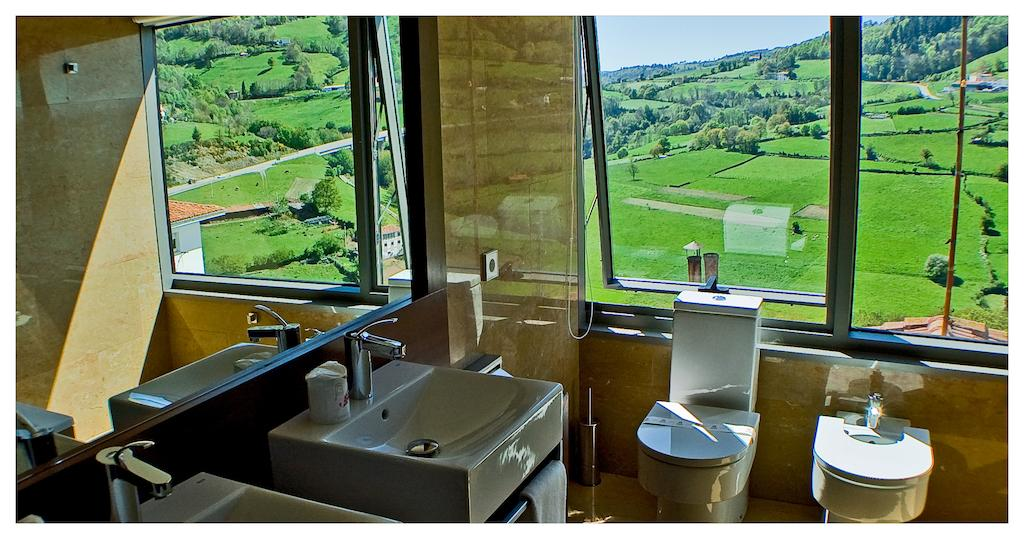 Palacio de Meras 3 Palacio de Meras 3