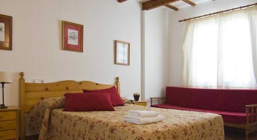 Albergue Es Claustre 1