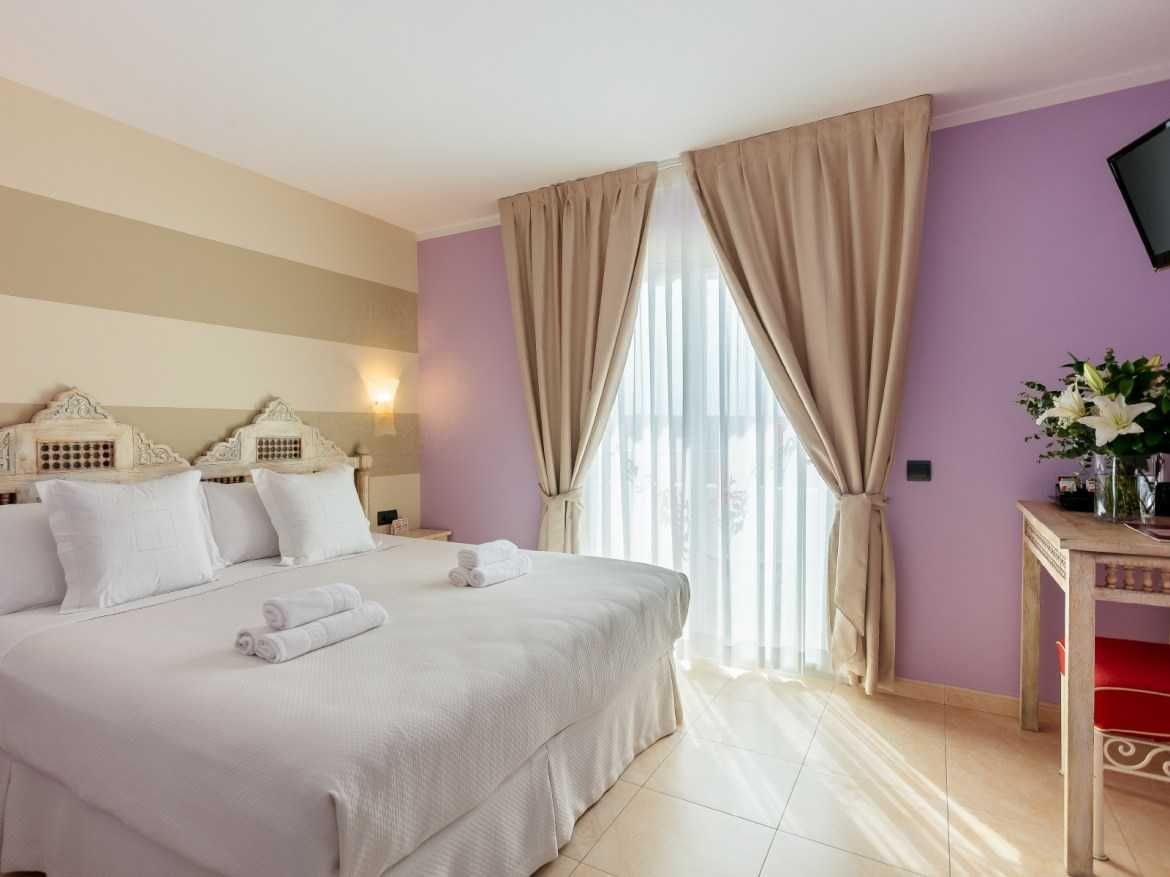 Sa Barrera - Solo Adultos 3 Sa Barrera - Solo Adultos 3