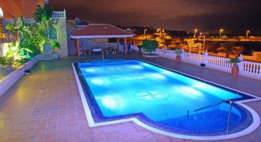 Apartamentos Callaomar 1