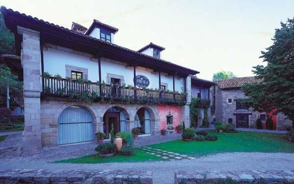 Casona Camino Real De Selores 1