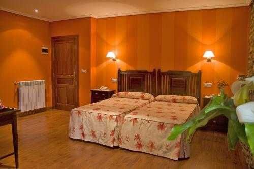 Casona Los Caballeros 4 estrelas em Santillana del Mar