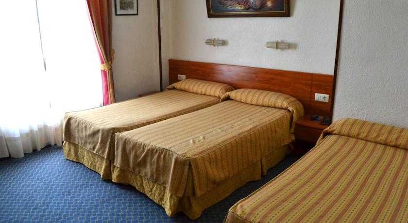 Las Anclas 3 Las Anclas 3