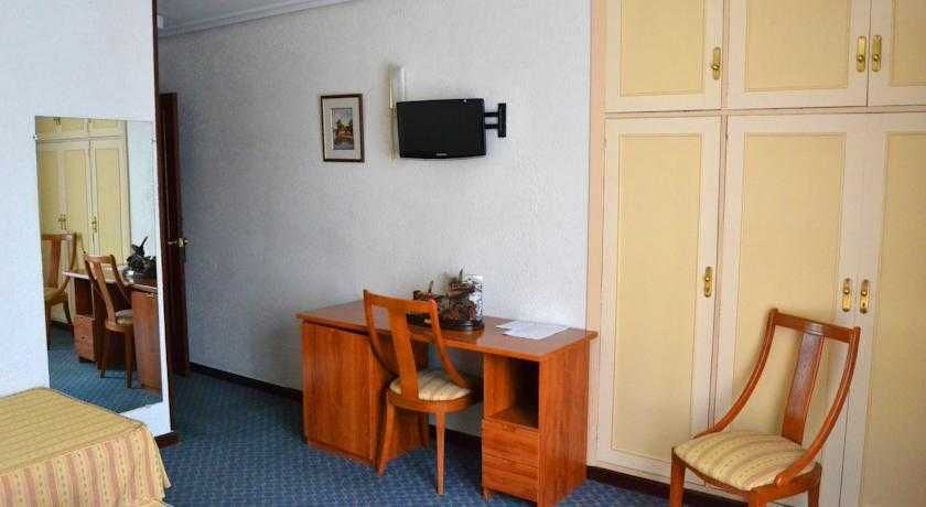 Las Anclas 2 Las Anclas 2