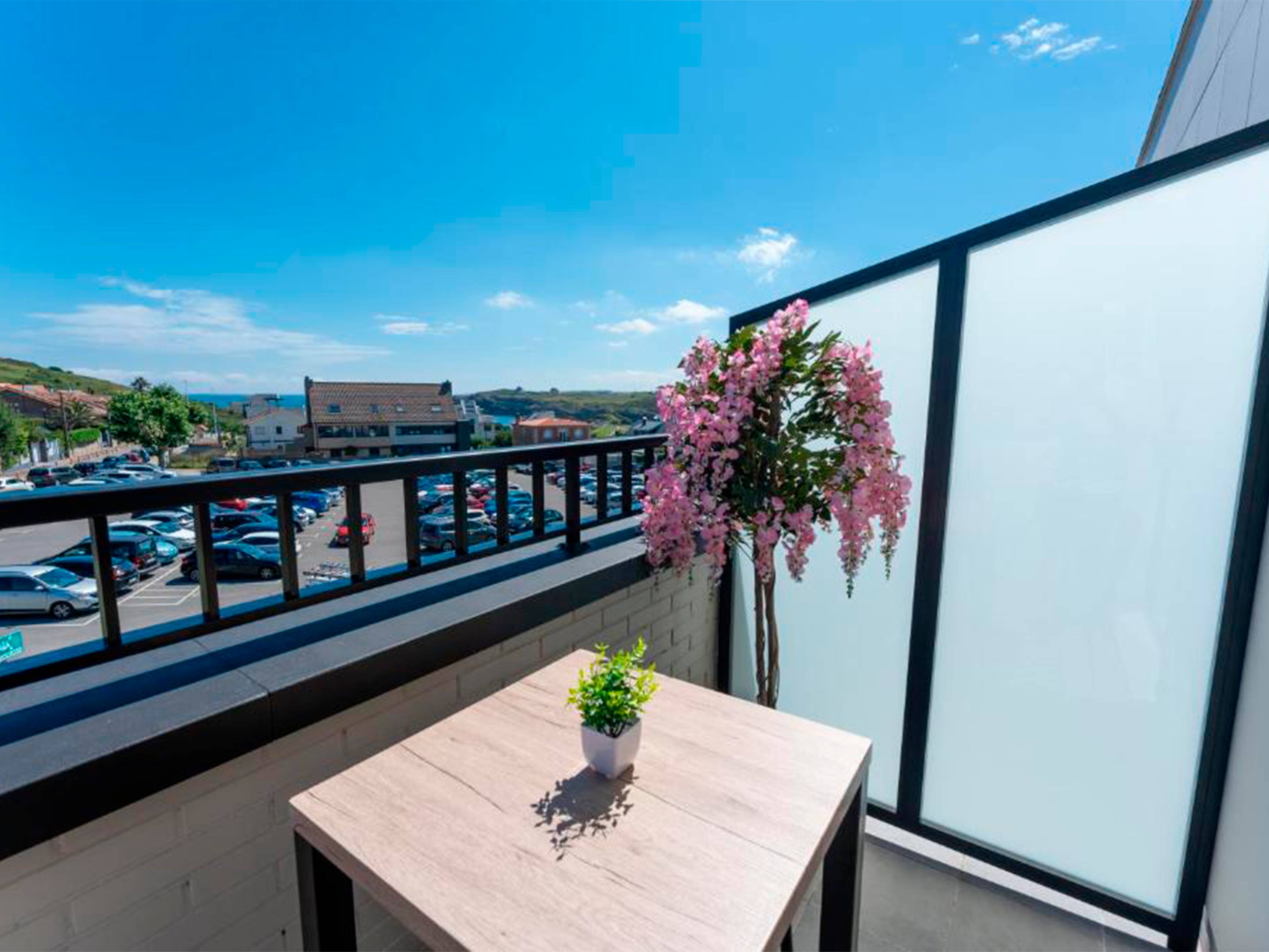 ALOJAMIENTOS LA MARINA SUNSET 3000 2 ALOJAMIENTOS LA MARINA SUNSET 3000 2