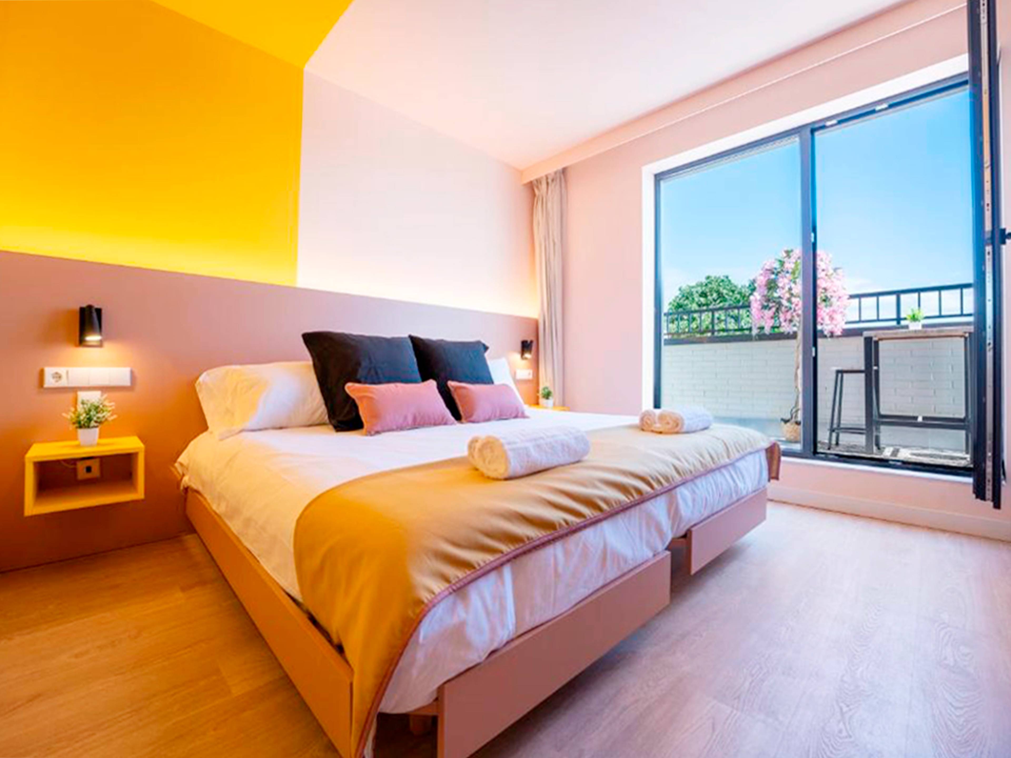 ALOJAMIENTOS LA MARINA SUNSET 3000 1 ALOJAMIENTOS LA MARINA SUNSET 3000 1