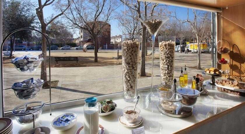 Atenea Valles 3 Atenea Valles 3